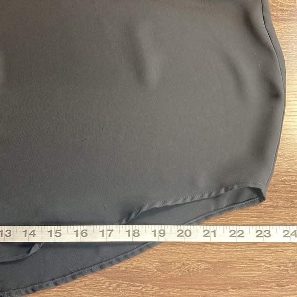 Women’s Pre Owned Medium Current Air Black CLASSIC V NECK BLOUSE - Picture 7 of 8